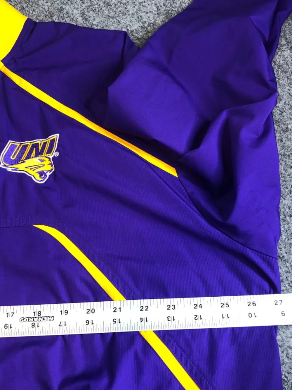 Nike Northern Iowa Panthers Jacket Mens XL Purple Vintage StormFIT Full Zip